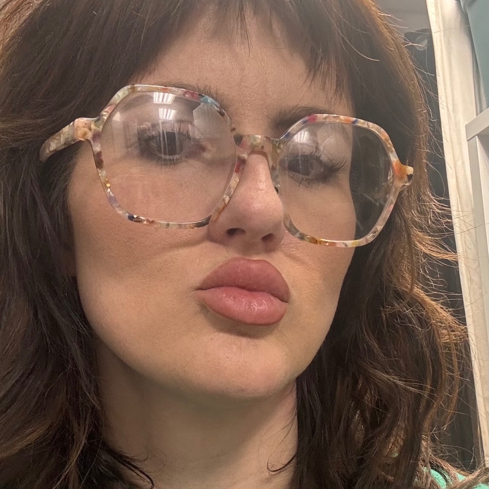 Meet your Posher, Chelsea